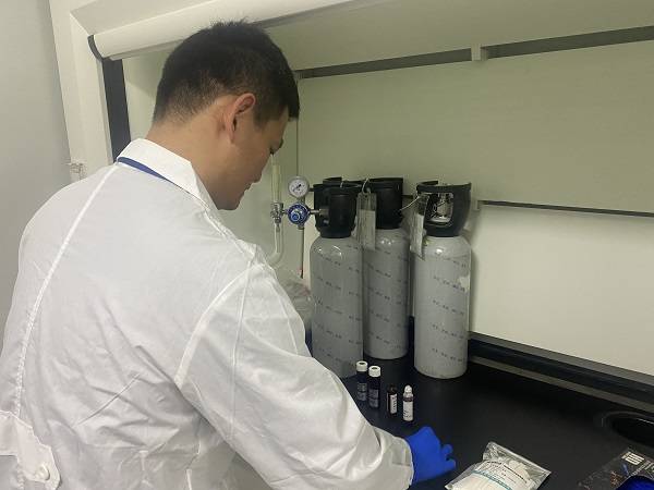 00后嗅辨员靠鼻子上班后我成了不能吃辣的湘妹子