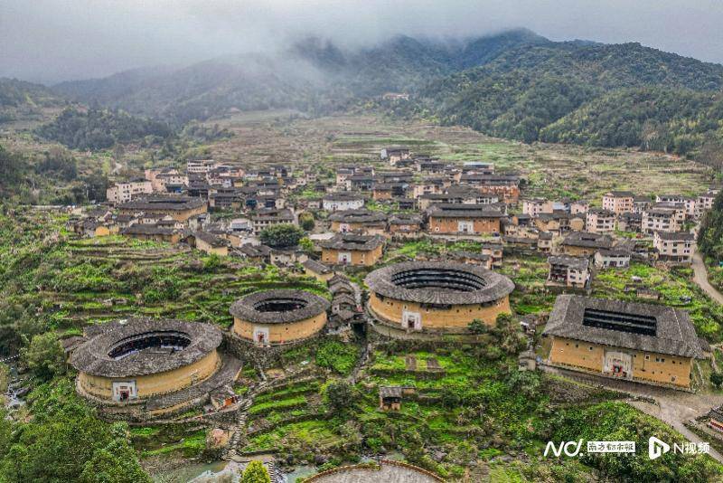 厦门永定土楼图片