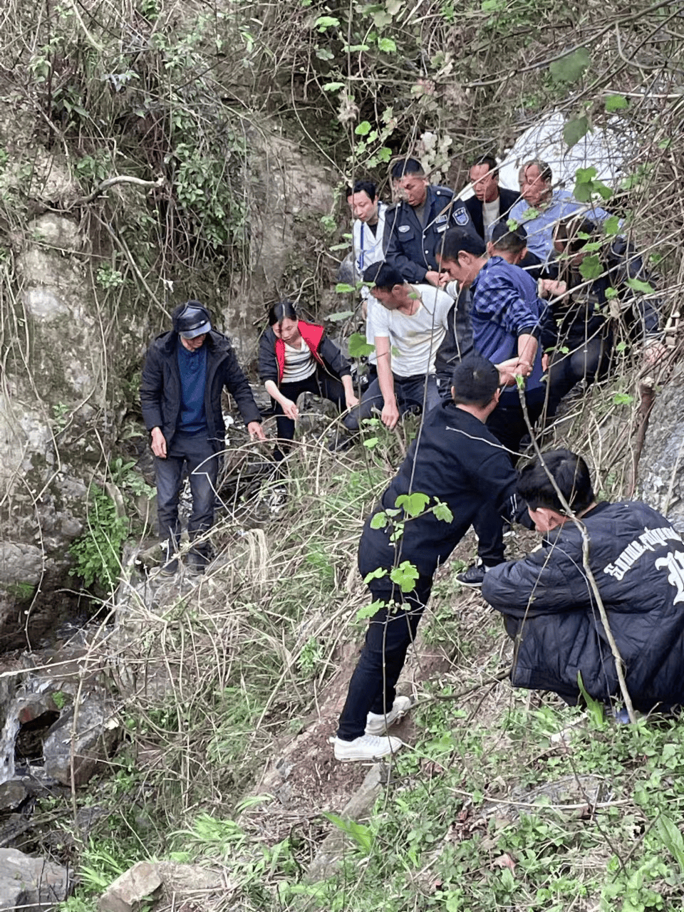 秀山县卫生局电话号码（秀山卫健委︱织密“急救链”，紧握生命“第一棒”）秀山县卫生局，居然可以这样，