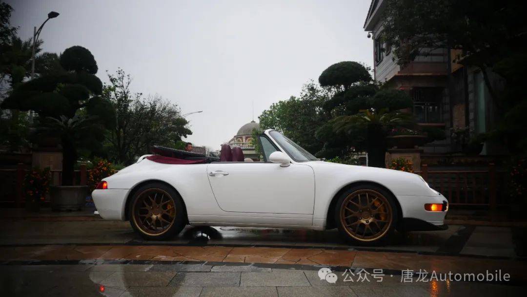 出售【每一个男人都喜欢的青蛙跑车】保时捷 993敞篷!