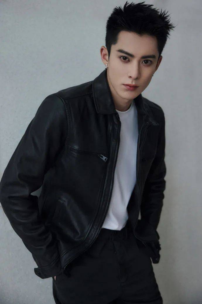 人气花父母太败家王鹤棣求大导胡一天跑单曹骏讨顶流花青睐姨太问答