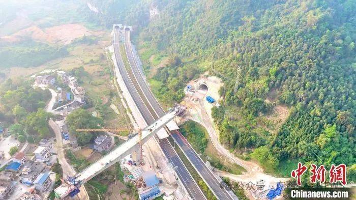 广西这条高铁明年通车南宁到中越边境只要1个多小时