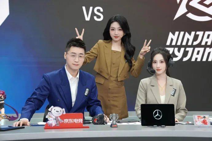 【美女解说】鼓鼓:旗袍小鼓限时返场