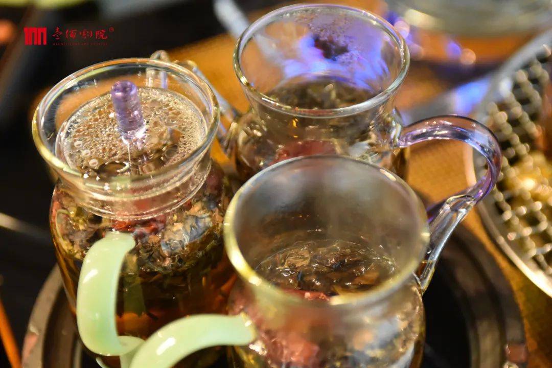 谷雨茶会|品一口浓浓春意,我们,上春山!