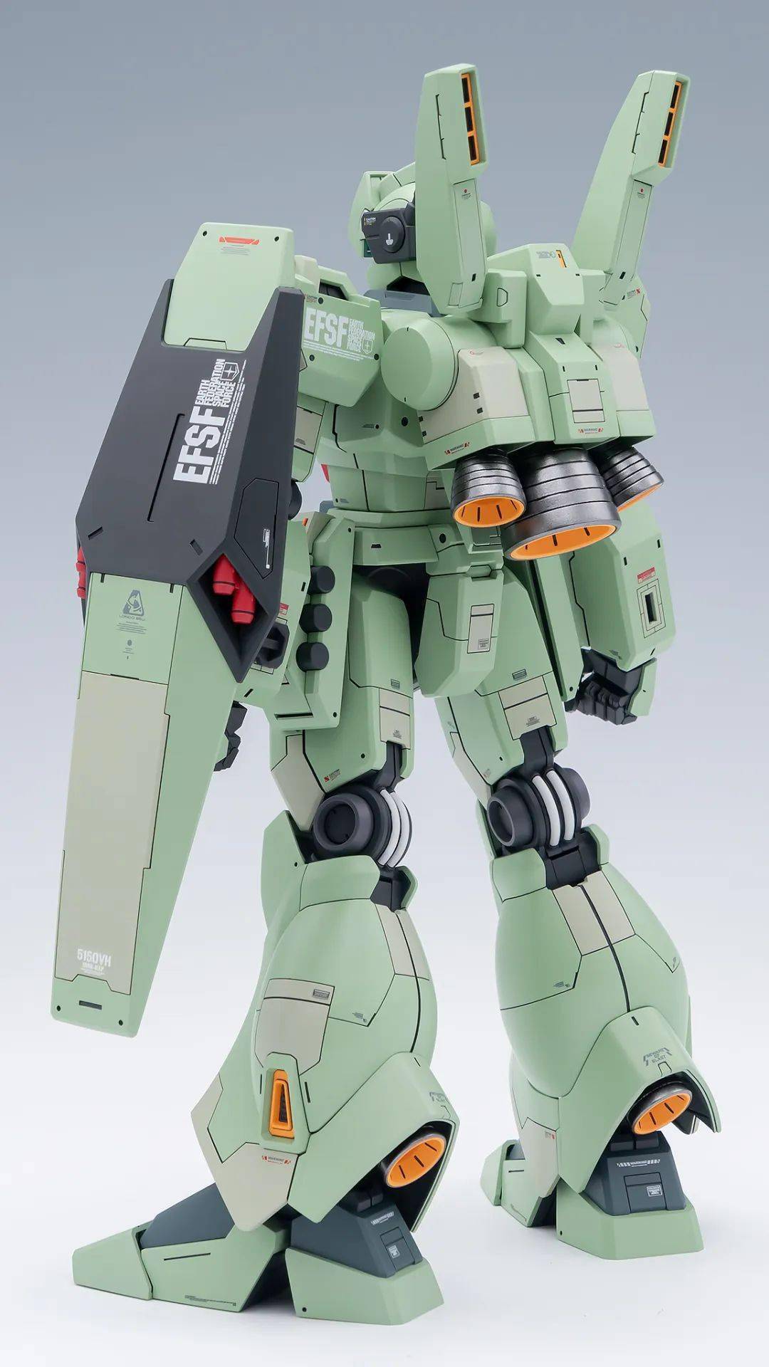 精美流畅的线条这台改完的mg杰刚d型太漂亮