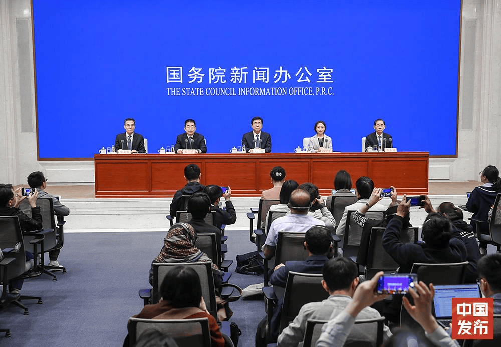 国新办举行“推动高质量发展”系列主题新闻发布会 围绕“牢牢把握高质量发展首要任务 奋力推进中国式现代化福建实践”作介绍_建设_先生_产业
