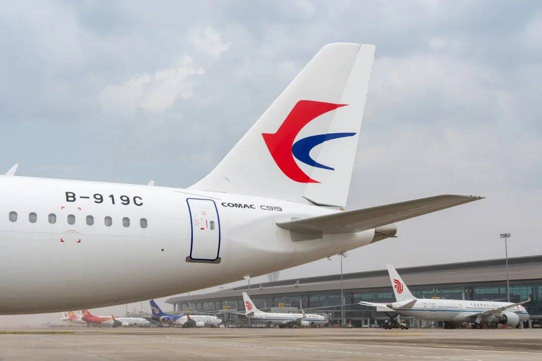 国内唯一产自重庆c919大飞机原片玻璃来自这里