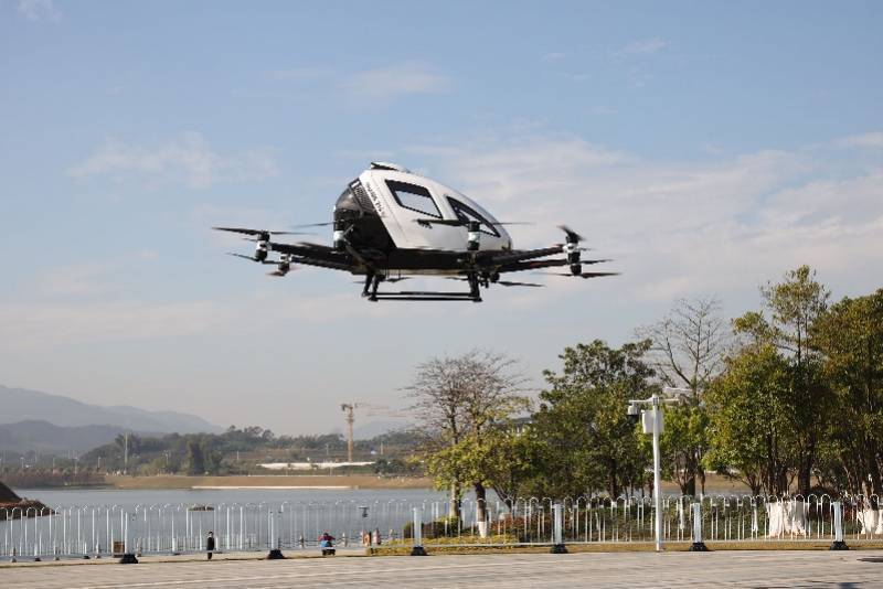 率先推出空中出租车模式,"目前阶段就是把准备工作——包括基础建设