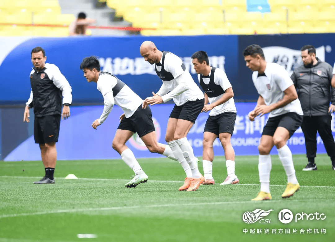 【比赛预告】蓉城红· 春龙抬首 | 成都蓉城主场对阵浙江俱乐部_古尔