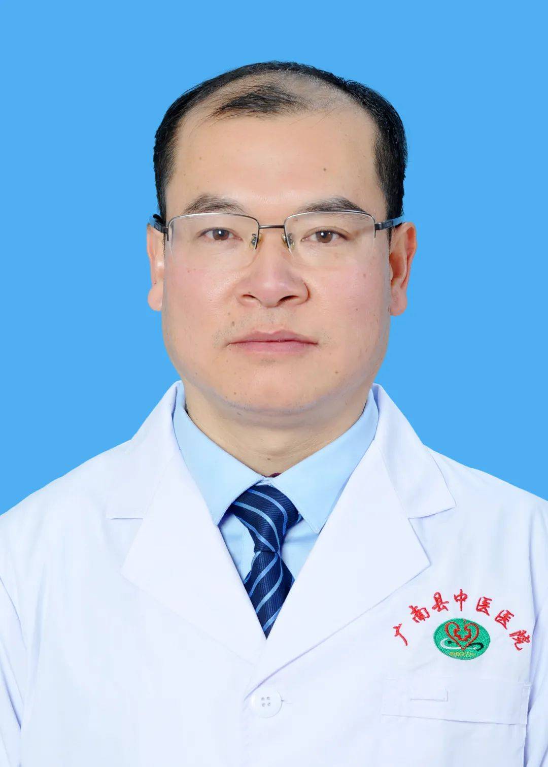 3,缴费>做检查>医务人员查看检验结果,广南县中医医院肿瘤科预约置管