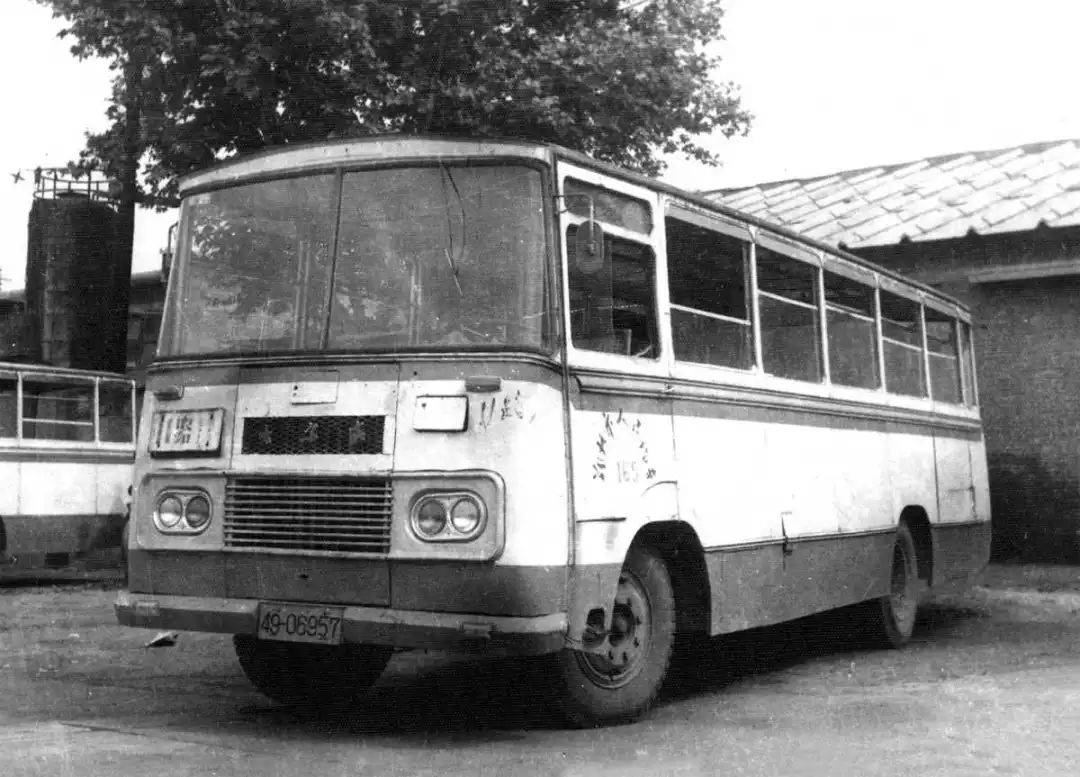 郑州老1路公交70岁了你见过吗