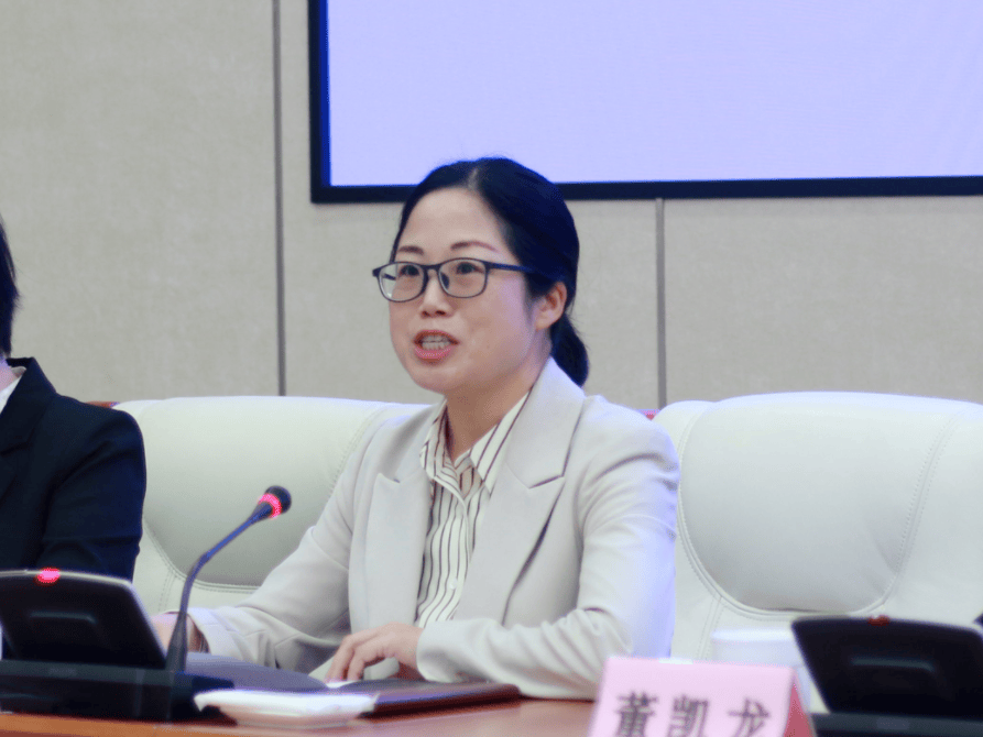 小布从新闻发布会上了解到,到2027年,全市建成海上"同舟共富带"10条