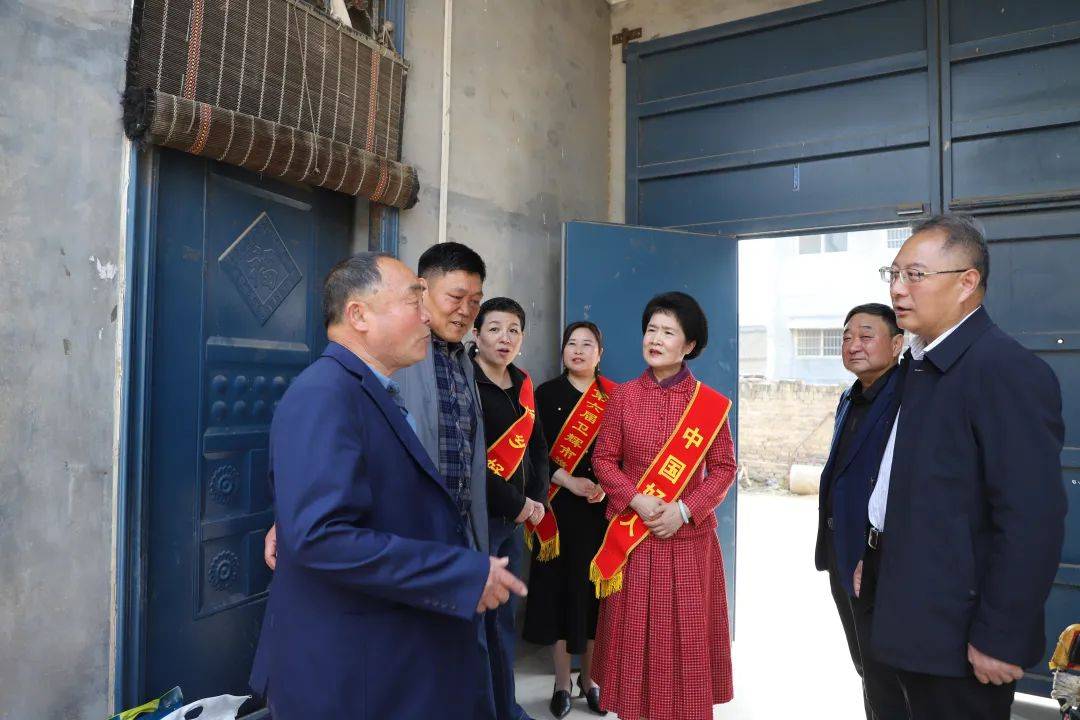 有宣讲有诊疗新乡文明实践走进中原农谷