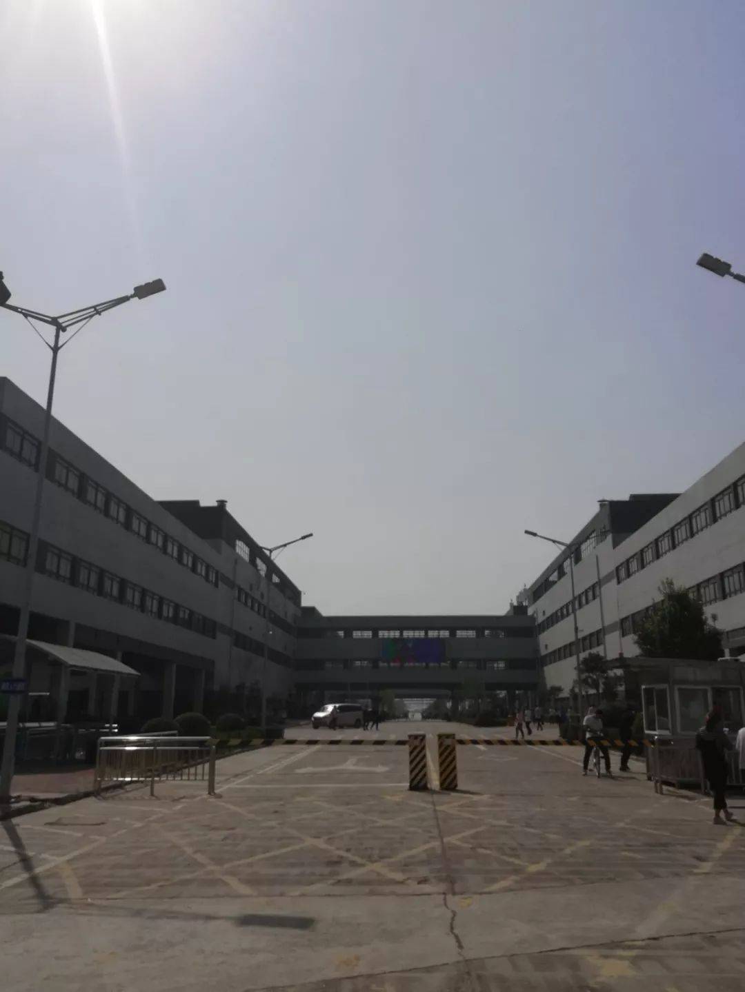 410郑州港区富士康a事业群最好的厂区小时工返费工同时开招