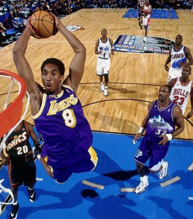 热爱与执着:科比布莱恩特_湖人队_篮球_比赛