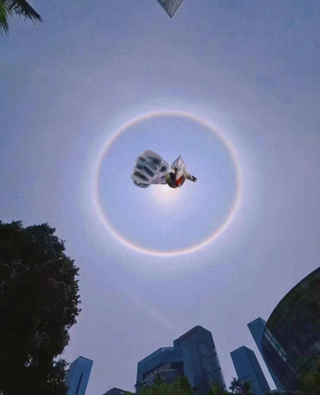 快看刚刚珠海上空惊现的一幕很多街坊都拍到了