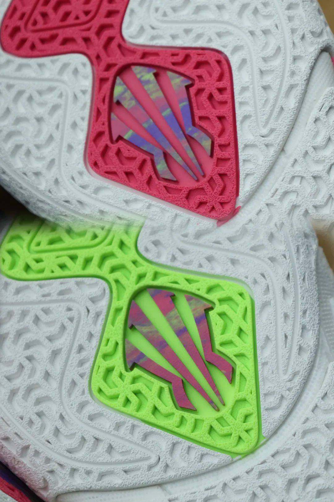 大货快来了安踏欧文1代斗士无双