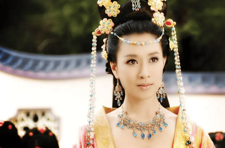 50位童年女神,你认识几个?_君君_古装_印象