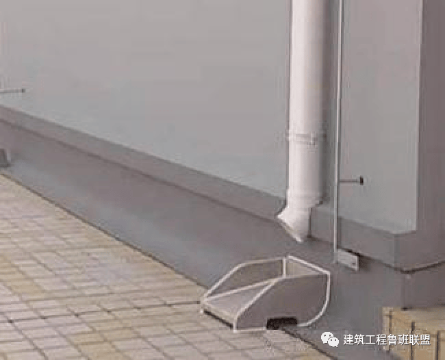 水簸箕水落口六屋面变形缝1,缝口处应用伸缩片覆盖,缝内应填充聚苯板