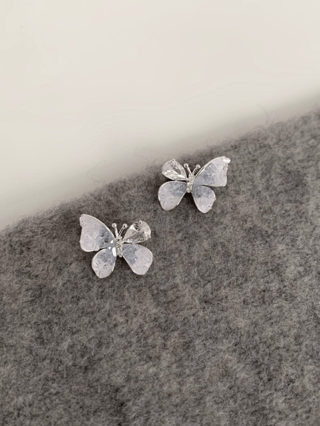 蓝晶蝴蝶耳钉系列299享渐变的蓝色很好看925银针8个款式任选蓝白色