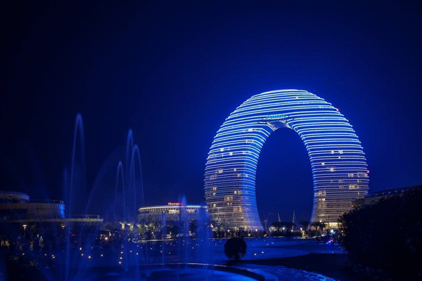 地标卧全景落地窗人间仙居06699秒2晚58㎡家庭套房毗邻南太湖龙之梦