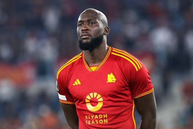 贝尔戈米我还没有看到国米夺冠时的那个卢卡库他需要做得更多