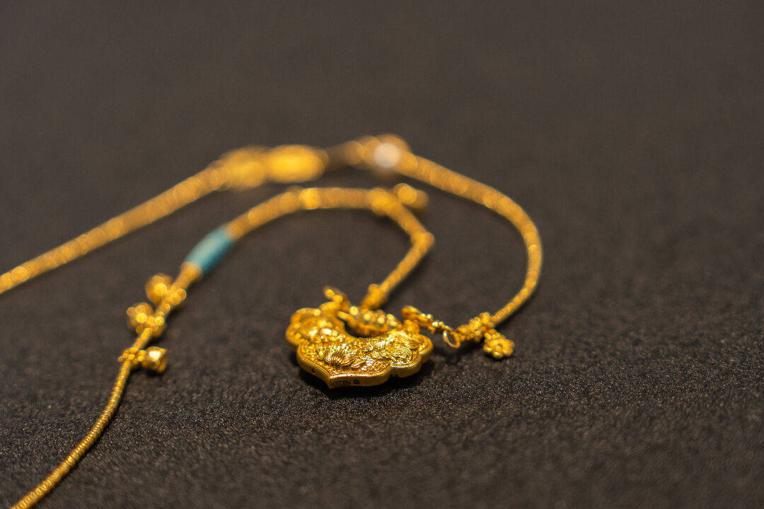 06银饰品满1000元减400元买黄金,买放心!认准扬州老字号天元金店!