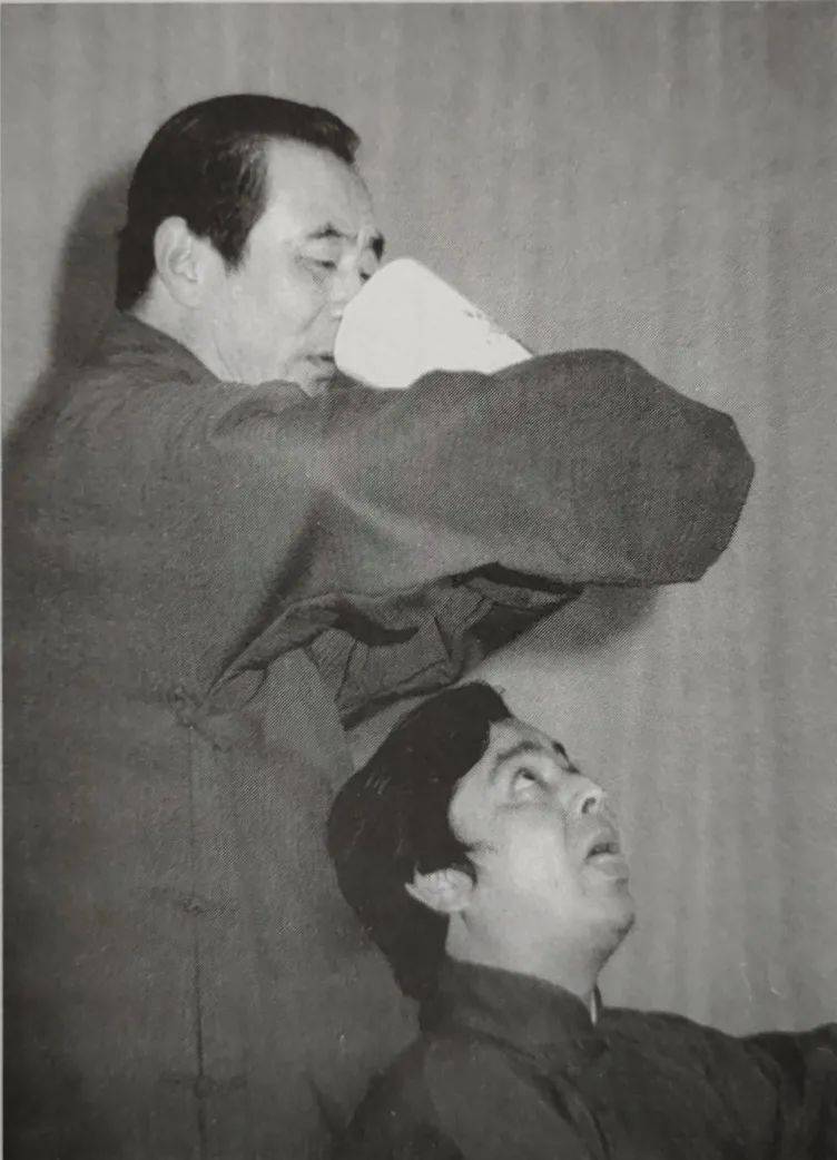 著名演员去世!曾带来无数笑声_相声_北京_先生