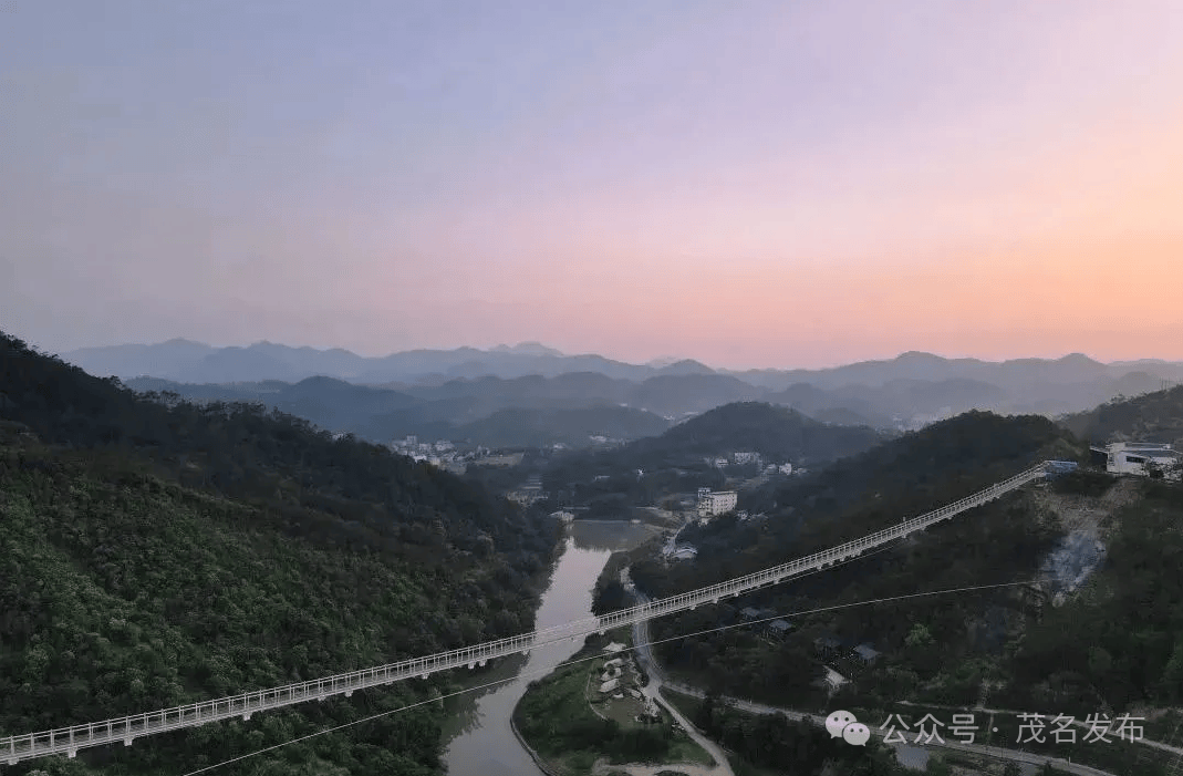 高州2个地点入选省四季村晚示范展示点