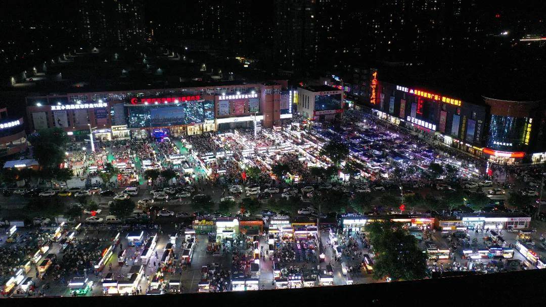 正定夜市何以火出圈
