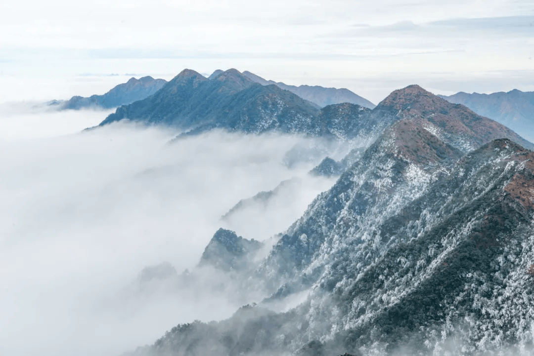 4名佛山驴友被困英德第一峰雪山嶂