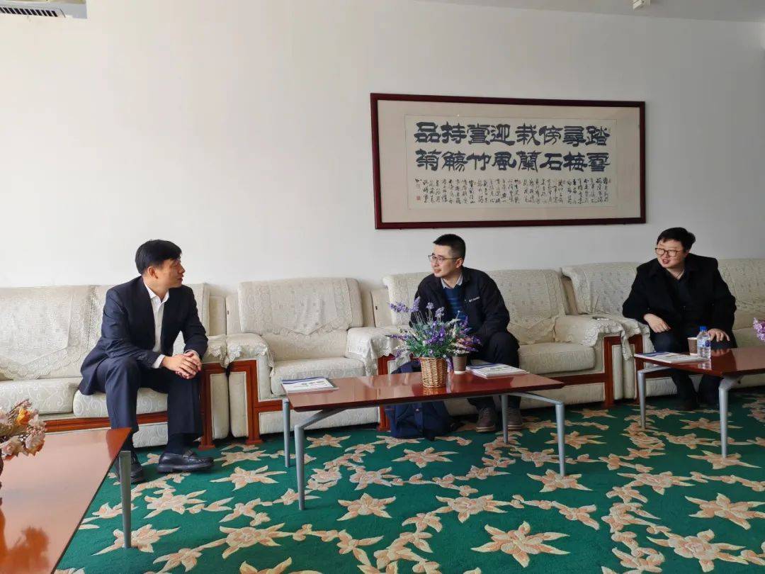 初探光电领域仰观科技高峰记东北师大附中第89期博雅学堂