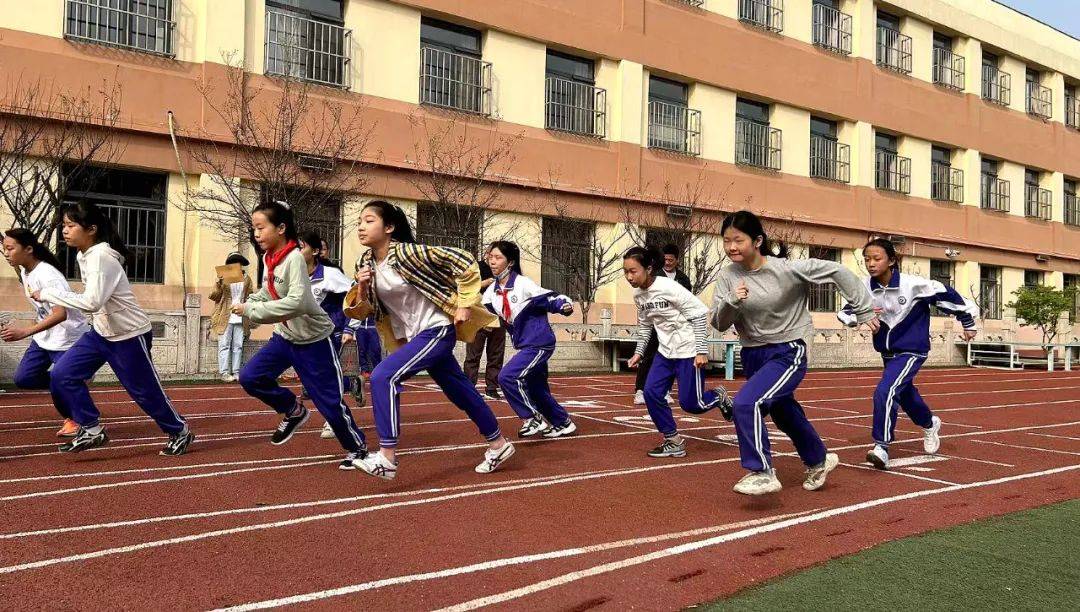 东丽区津门小学图片