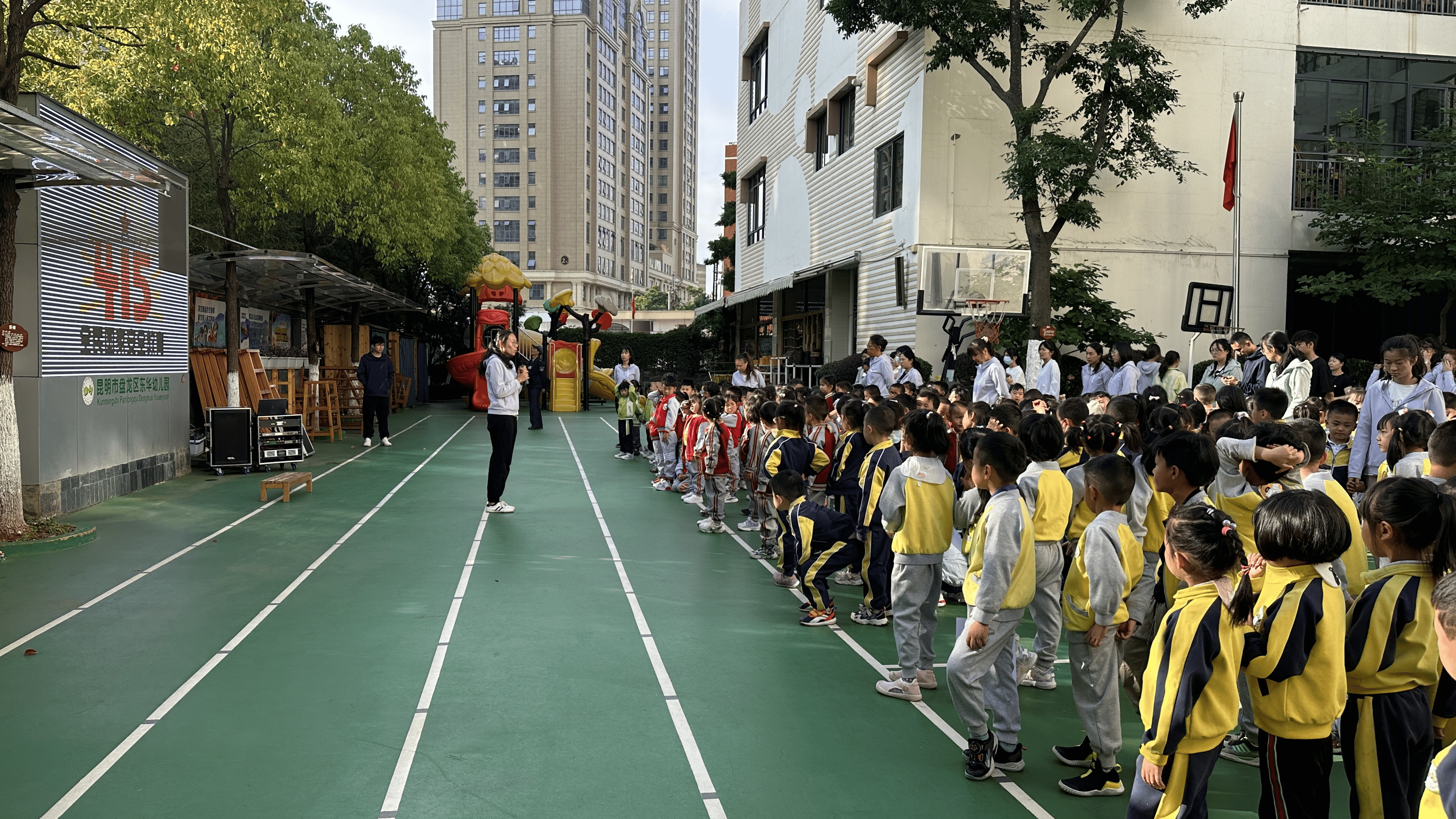 昆明东华幼儿园图片