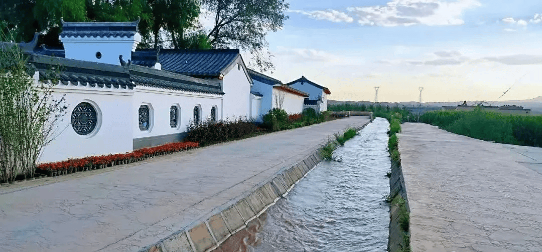 新时代文明平川区巧梳妆扮靓高颜值