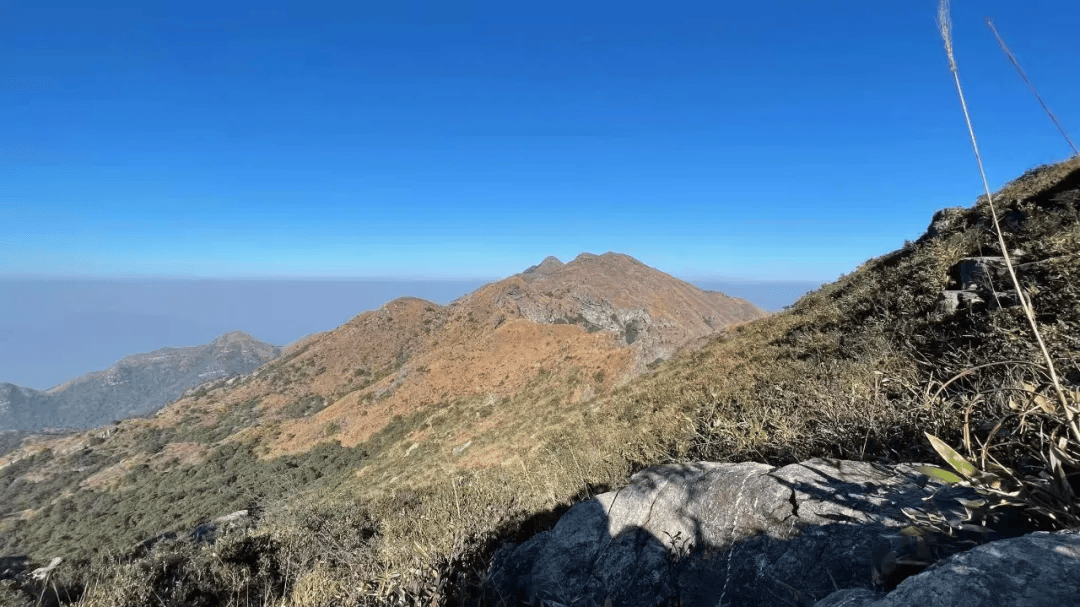 4名佛山驴友被困英德第一峰雪山嶂