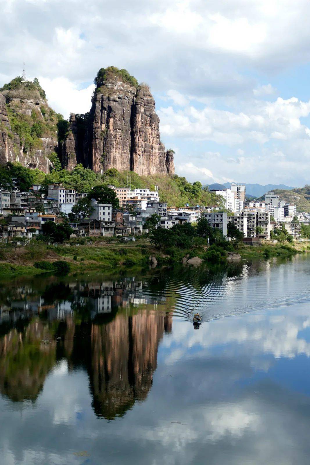 韶关红色旅游线路指南来啦带你一起畅游青山绿水邂逅红色历史