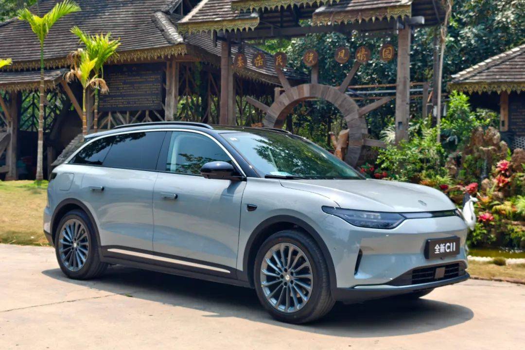 春卷又开车 | 并非只有"商业互吹"! 试驾2024款零跑c11