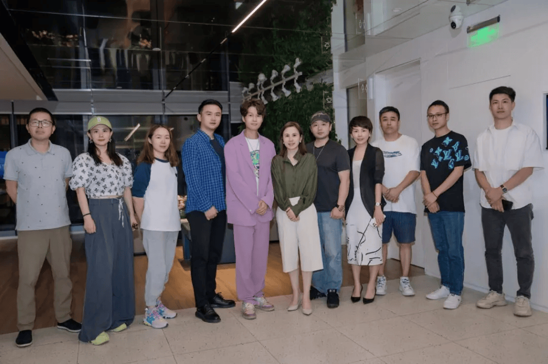 ﹀﹀卢传勇 中商网/中商俱乐部创始人路   辰 构想几何主理人徐庆跃