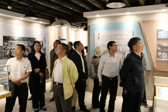 主题党日州委政研室大理市委政研室联合开展主题党日活动