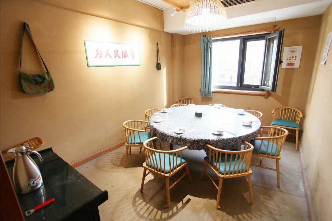 妙峰庄稼宴电话:010-60810619地址:门头沟区妙峰山镇陇驾庄公交车站斜