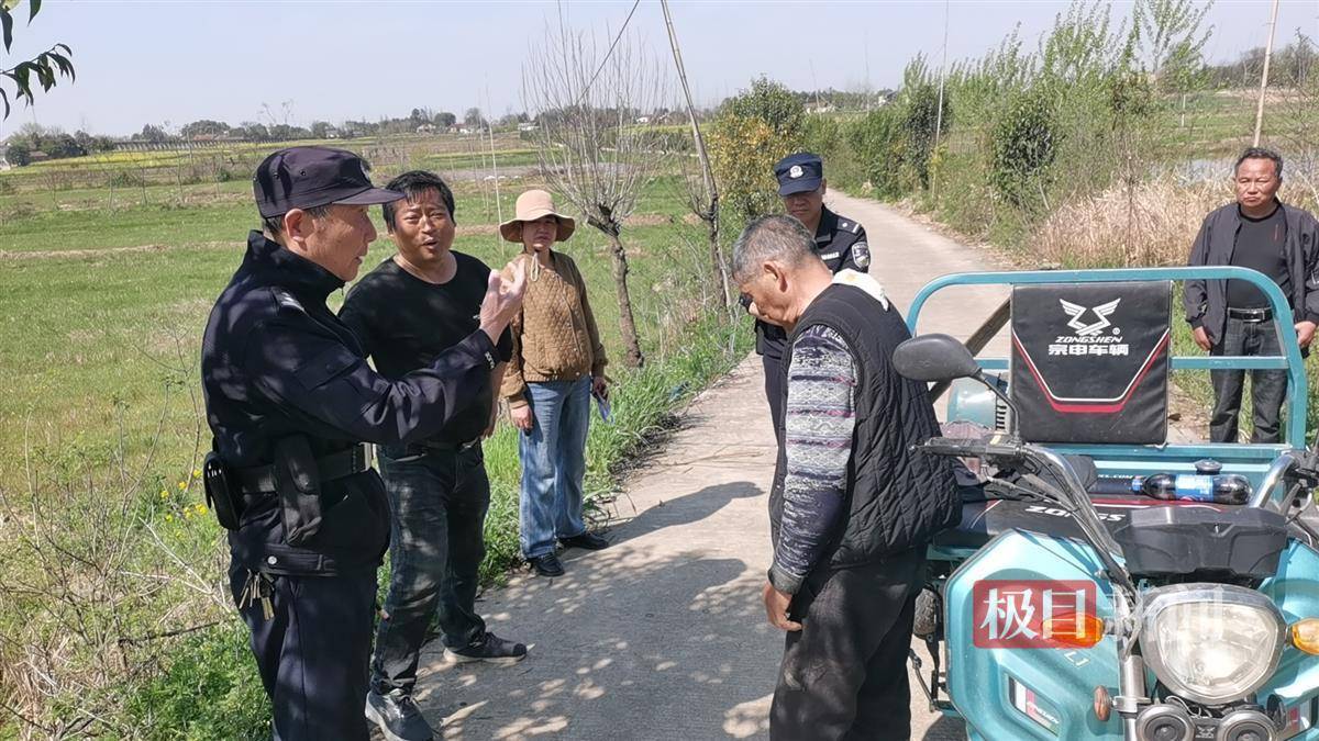 湖北公安县绘就平安枫警用脚步丈量民意用实干赢得民心