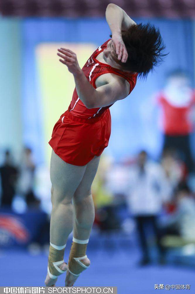 奥运冠军朱雪莹图片