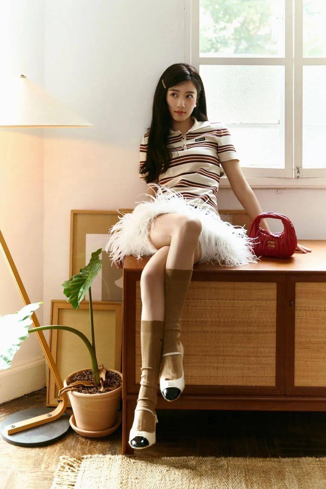 张元英赵今麦刘柏辛教你怎么穿成年轻人最爱的女记者风