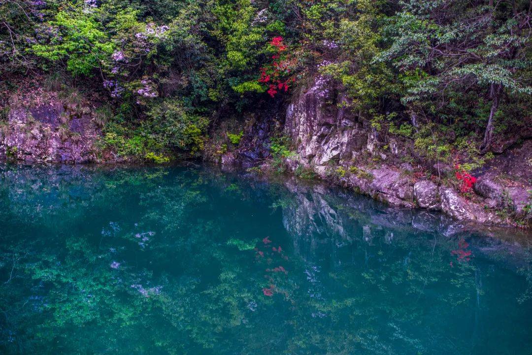 秘境四窗岩,竟是四明山的由来