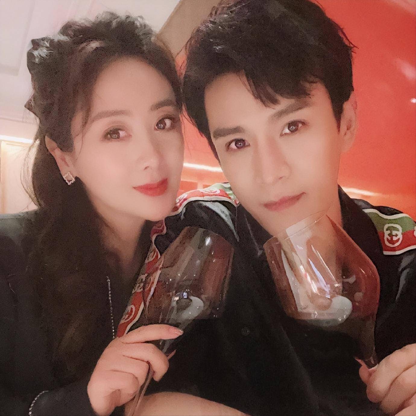 10年后再看小李琳,这辈子最正确的,就是再婚嫁被指吃软饭的经超