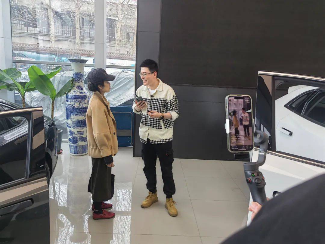 完美收官|2024《懂车小哥》携手《新闻夜航》长安汽车粉丝购车节圆满