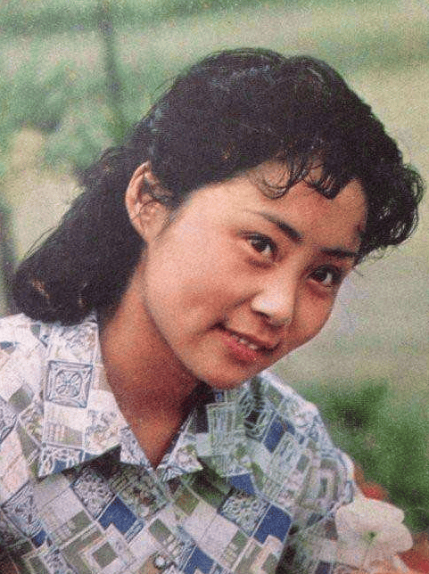 80年代八一厂"8朵金花"今昔:有人三婚嫁老外,有人负债成老赖