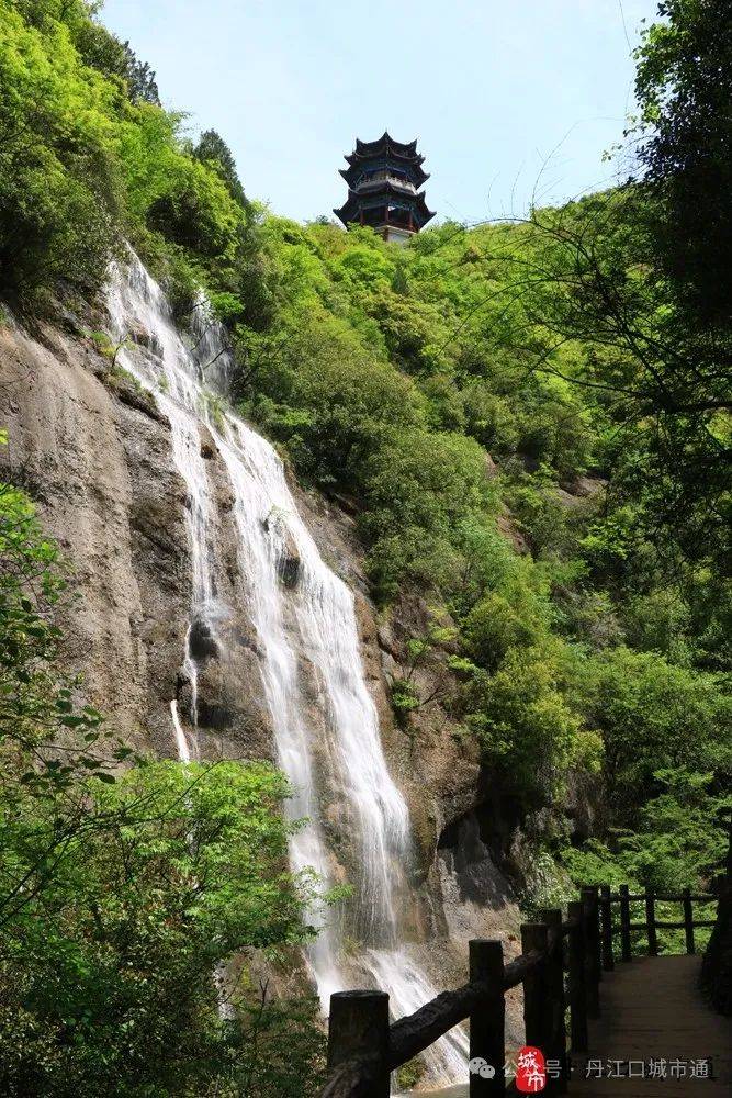 丹江口城市通太极峡采风活动