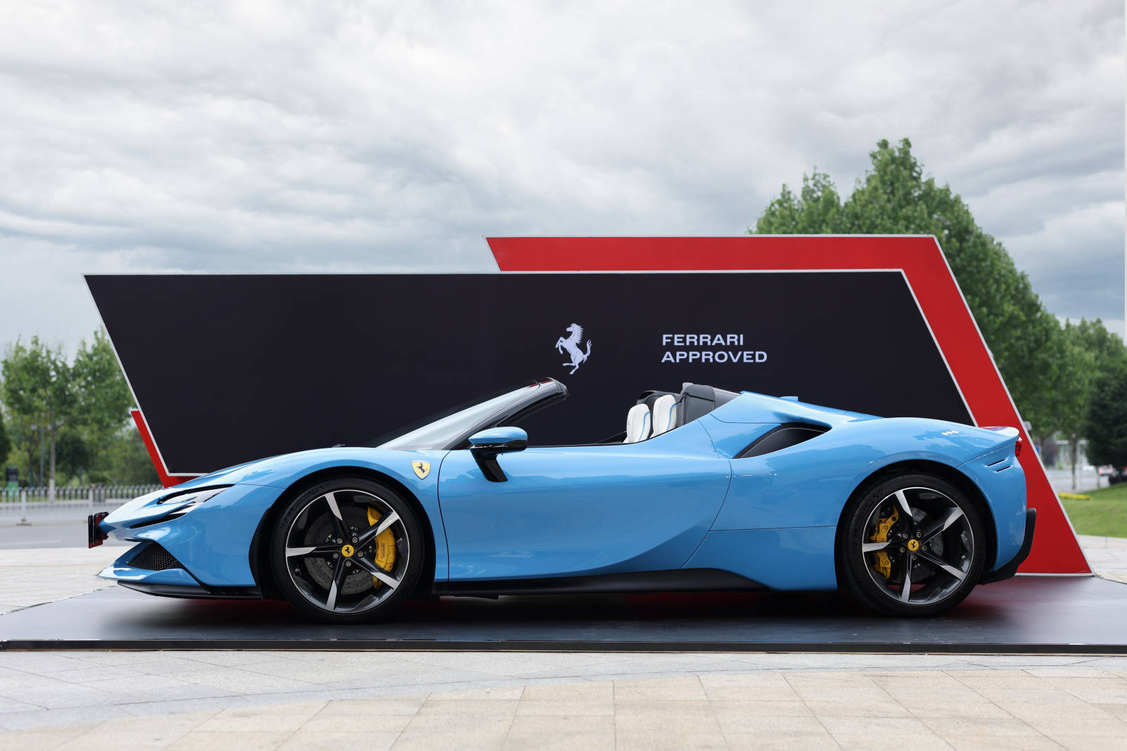 法拉利roma,法拉利488 gtb,法拉利f8 spider,法拉利f8 tributo,法拉利